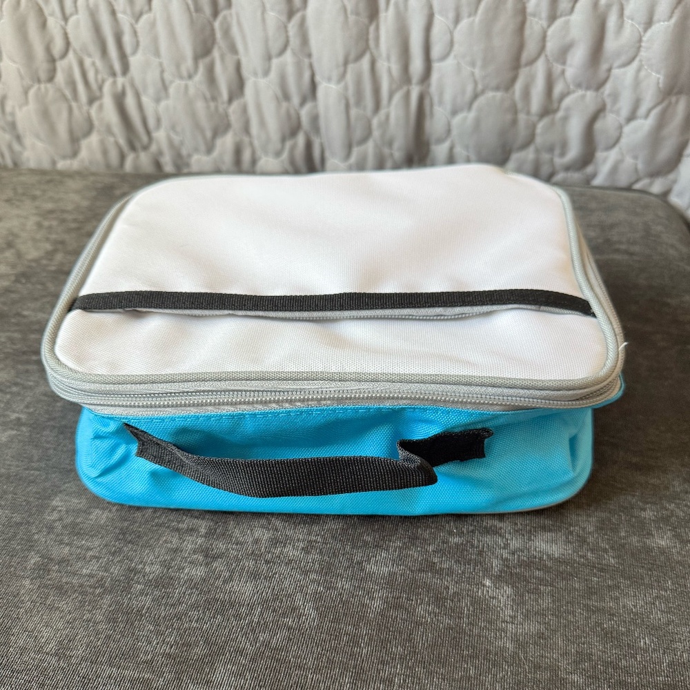 Blue/White lunch box
